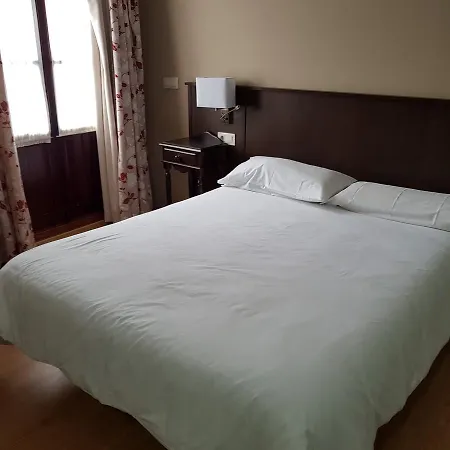 Hotel Rey Sancho Iv