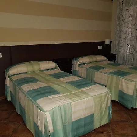 Rey Sancho Iv Hotel 2*